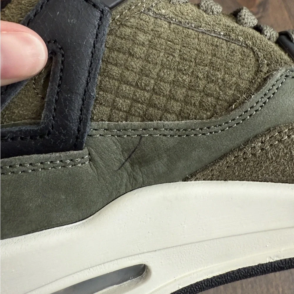 Nike Air Jordan 4 Retro Special Edition Craft Olive Size 6Y/ Womens 7.5 Sneakers
